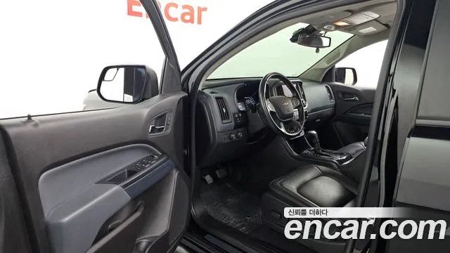 ChevroletGMDaewoo Colorado 2020 thumb 10