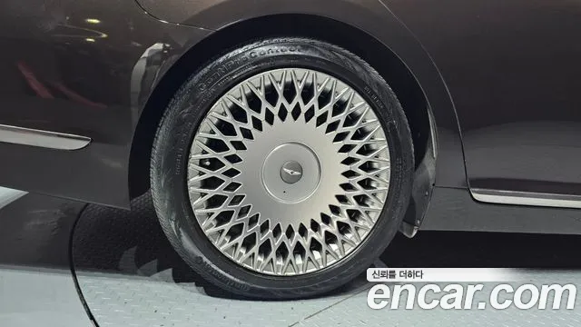 Genesis G90 2019 thumb 5