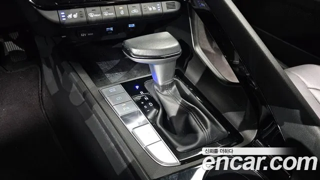 Hyundai Avante 2023 thumb 9