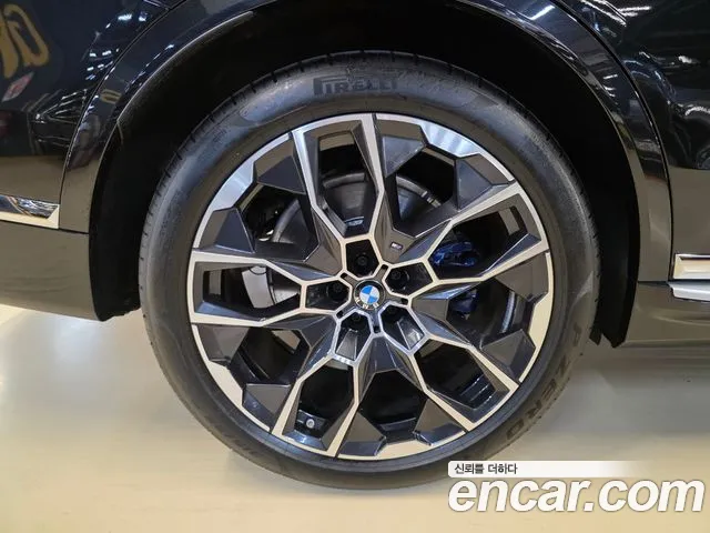 BMW X7 2025 thumb 5
