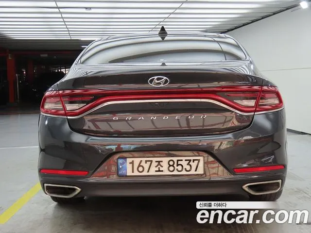 Hyundai Grandeur 2017 thumb 4
