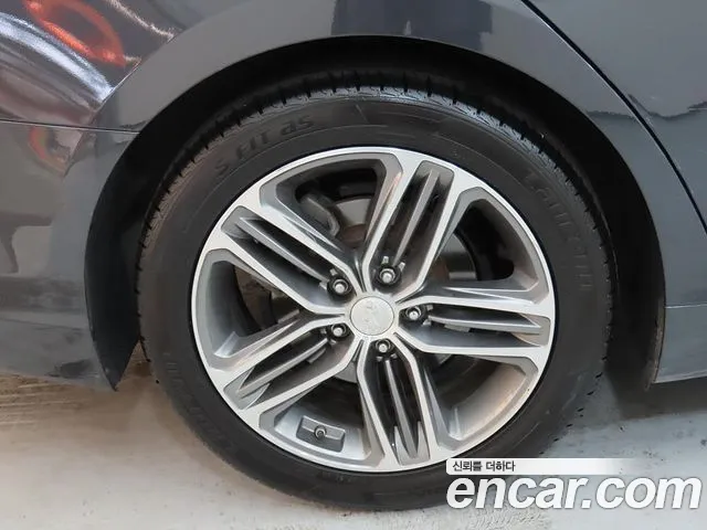 Hyundai Grandeur 2017 thumb 5