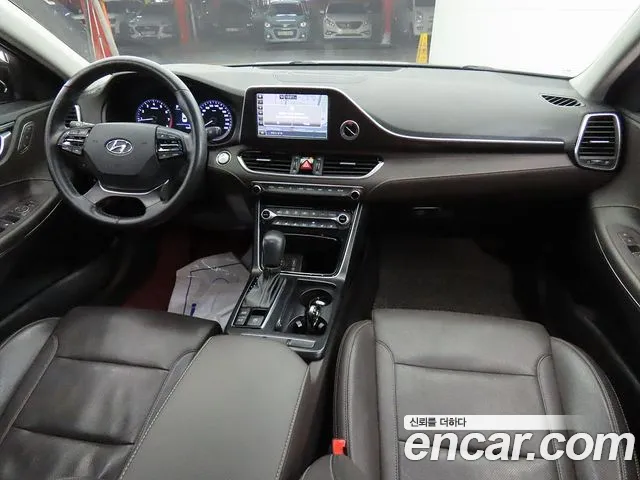 Hyundai Grandeur 2017 thumb 7