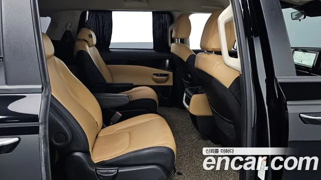 Kia Carnival 2022 thumb 12