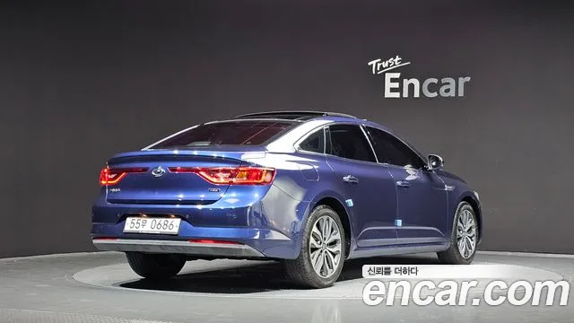 Renault-KoreaSamsung Megane 2016 thumb 2