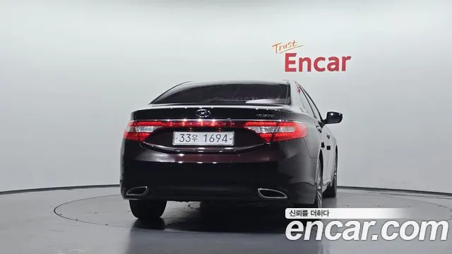 Hyundai Grandeur 2014 thumb 4
