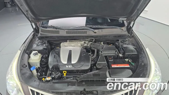 Hyundai Grandeur 2014 thumb 6