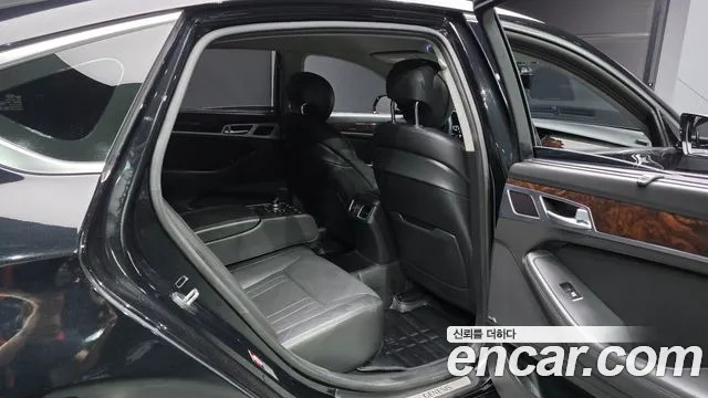 Hyundai Genesis 2016 thumb 12