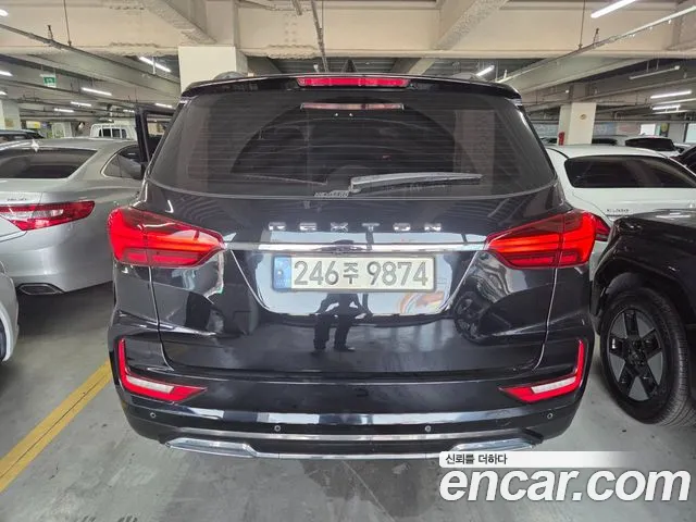 KG_Mobility_Ssangyong Rexton 2021 thumb 2