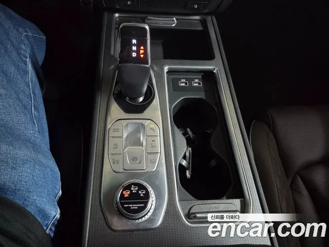 KG_Mobility_Ssangyong Rexton 2021 thumb 9