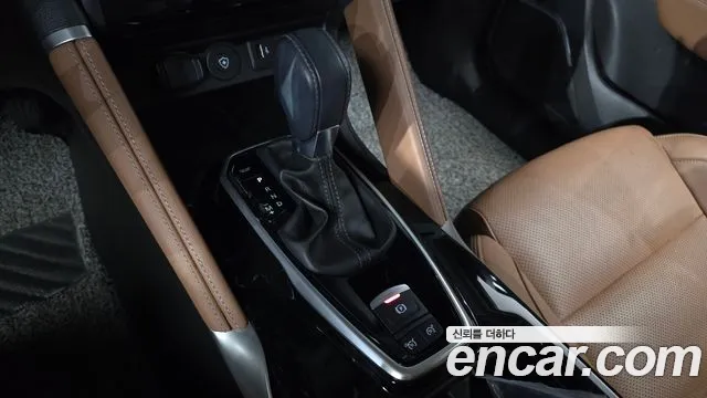 Renault-KoreaSamsung Koleos 2023 thumb 9