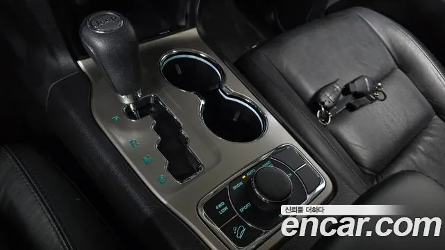 Jeep Cherokee 2012 thumb 9