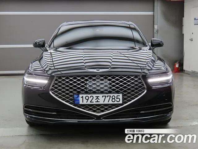 Genesis G90 2019 thumb 2