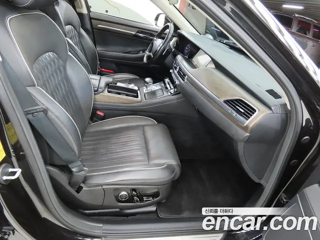 Genesis G90 2019 thumb 6