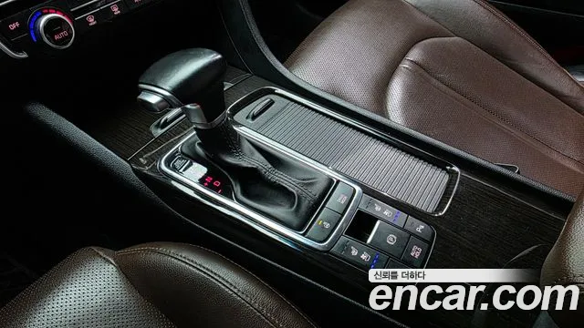Kia K5 2016 thumb 9