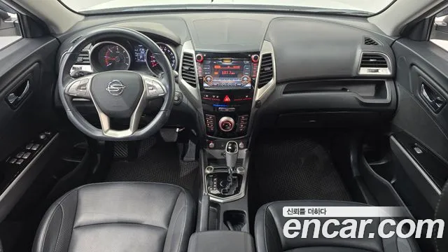 KG_Mobility_Ssangyong TIBOLI 2015 thumb 6