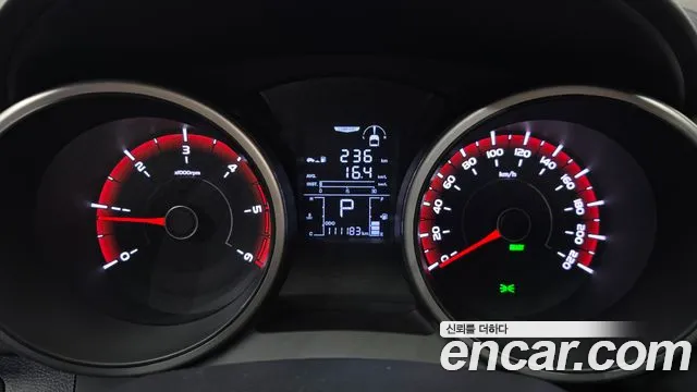 KG_Mobility_Ssangyong TIBOLI 2015 thumb 7