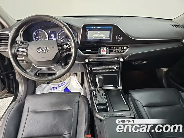 Hyundai Grandeur 2018 thumb 5