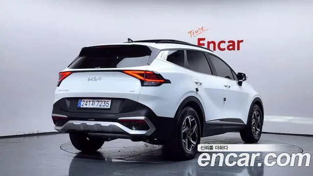 Kia Sportage 2022 thumb 2