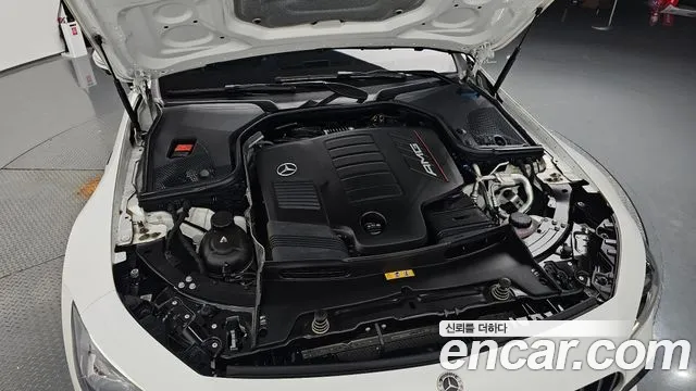 Mercedes-Benz AMG GT 2021 thumb 5