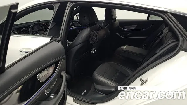 Mercedes-Benz AMG GT 2021 thumb 11