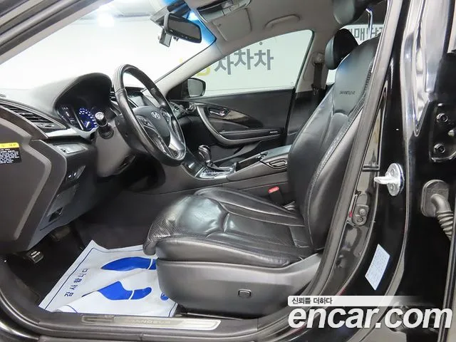 Hyundai Grandeur 2016 thumb 5