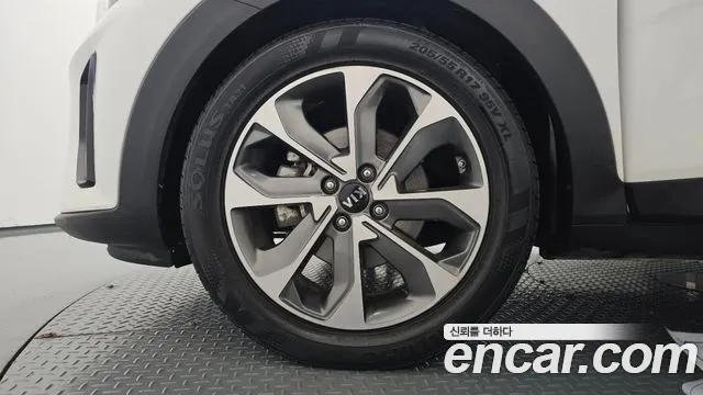Kia Stonic 2017 thumb 5