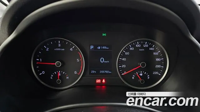 Kia Stonic 2017 thumb 8