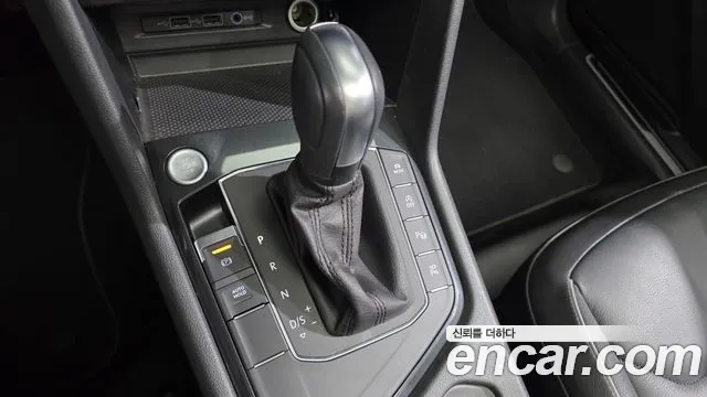 Volkswagen Tiguan 2020 thumb 9
