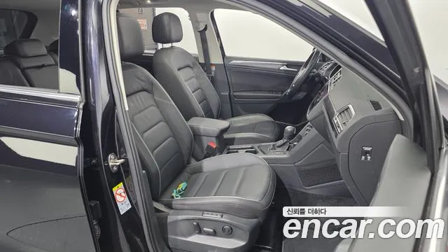 Volkswagen Tiguan 2020 thumb 12