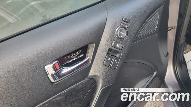 Hyundai Genesis 2008 thumb 9