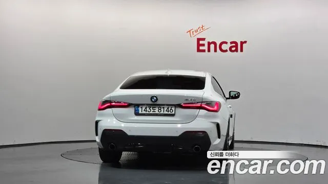 BMW 4-Series 2021 thumb 4