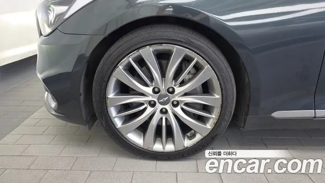 Genesis G80 2018 thumb 5
