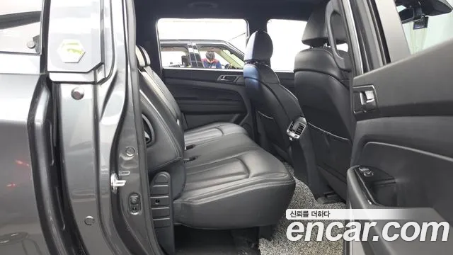KG_Mobility_Ssangyong Rexton 2024 thumb 12