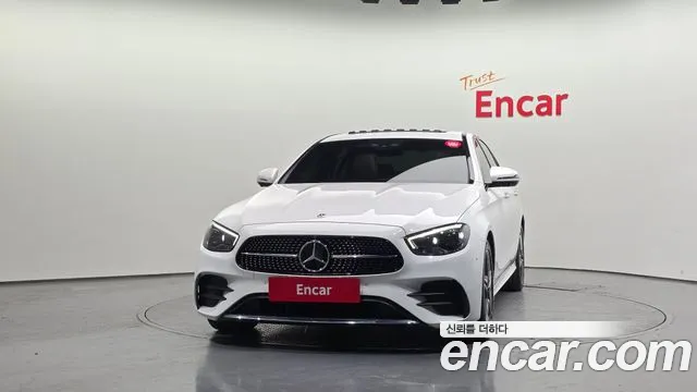Mercedes-Benz E-Класс 2023 thumb 3