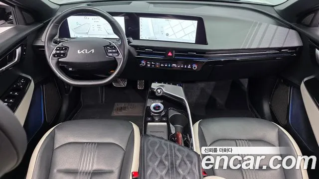 Kia EV6 2023 thumb 6
