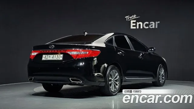 Hyundai Grandeur 2012 thumb 2
