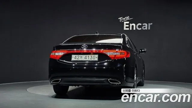 Hyundai Grandeur 2012 thumb 4