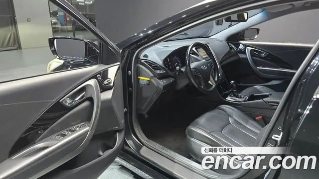 Hyundai Grandeur 2012 thumb 10