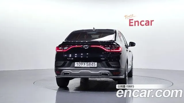 Renault-KoreaSamsung Arkana 2020 thumb 3