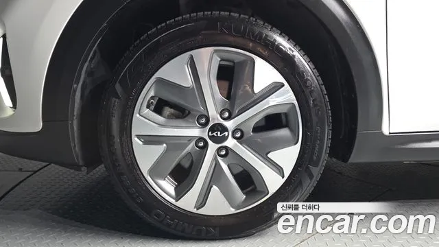 Kia Niro 2022 thumb 5