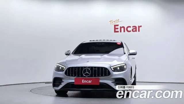 Mercedes-Benz E-Класс 2021 thumb 3