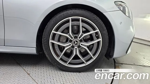 Mercedes-Benz E-Класс 2021 thumb 5