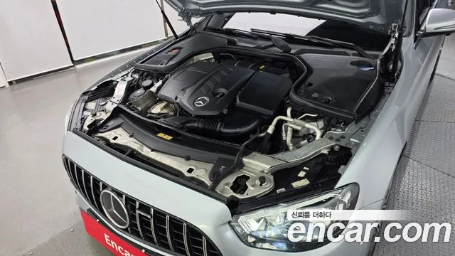 Mercedes-Benz E-Класс 2021 thumb 6