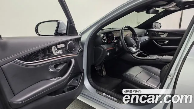 Mercedes-Benz E-Класс 2021 thumb 10