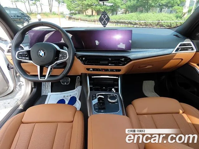 BMW 3-Series 2025 thumb 7