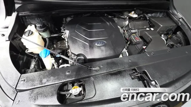 Kia Carnival 2019 thumb 6