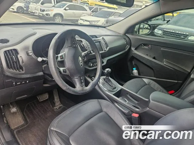 Kia Sportage 2011 thumb 5
