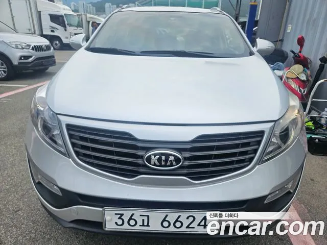 Kia Sportage 2011 thumb 11