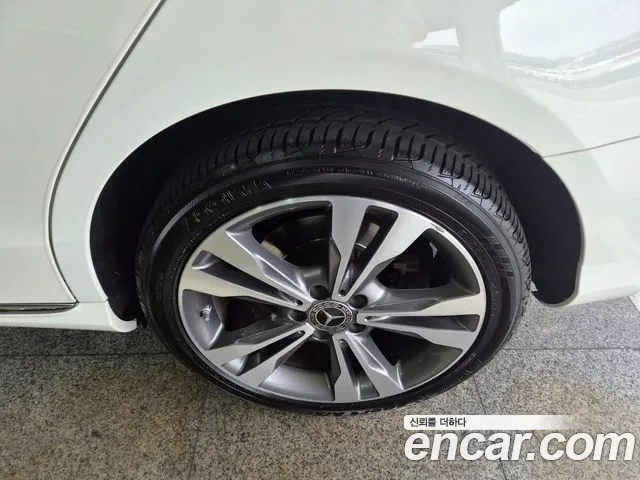 Mercedes-Benz C-Класс 2021 thumb 5